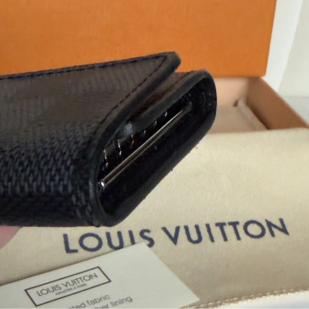 Louis Vuitton Damier Graphite 6 Key Holder Canvas Silver Metal Wallet AUTHENTIC